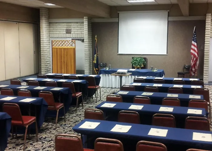 Fairbridge Inn, Suites & Outlaw Conference Center - Kalispell